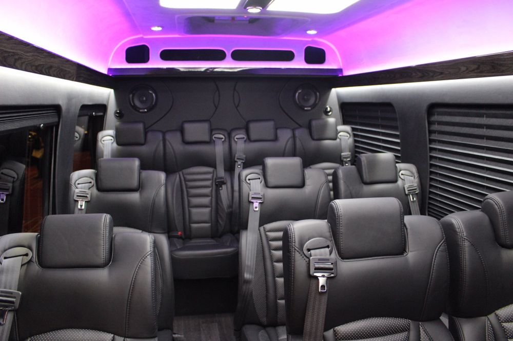 DLA Executive Limousine