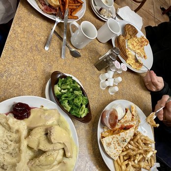 Colony Diner & Restaurant - Let's eat!! - Diners Near Me - Wallingford, Connecticut Colony Diner & Restaurant - Let's eat!! - Diners Near Me - Wallingford, Connecticut