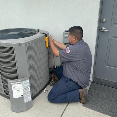 Heat pump - A heat pump tune-up is a necessary service that should be performed at least once a year. If you have a heat pump unit, call Total Comfort Solutions for your next appointment. We offer heat pump maintenance services and tune-ups in Walla Walla and throughout Northeast Oregon and Southeast Washington. Heat pump - A heat pump tune-up is a necessary service that should be performed at least once a year. If you have a heat pump unit, call Total Comfort Solutions for your next appointment. We offer heat pump maintenance services and tune-ups in Walla Walla and throughout Northeast Oregon and Southeast Washington.