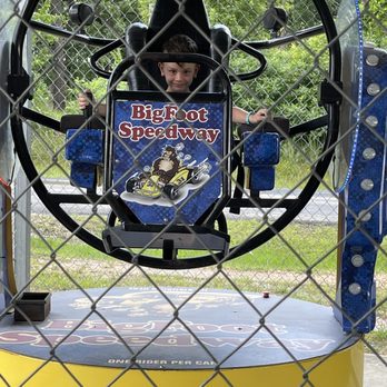 Big Foot Speedway - Little guy is ready to spin - Go Karts Near Me - Broken Bow, Oklahoma