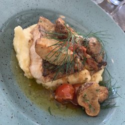 Hotel Statt Hässlehom - Gös med potatispuré