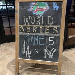 Video of the bar celebrating the Dodgers Win in game 5!