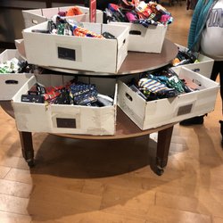 American Eagle Outfitters
