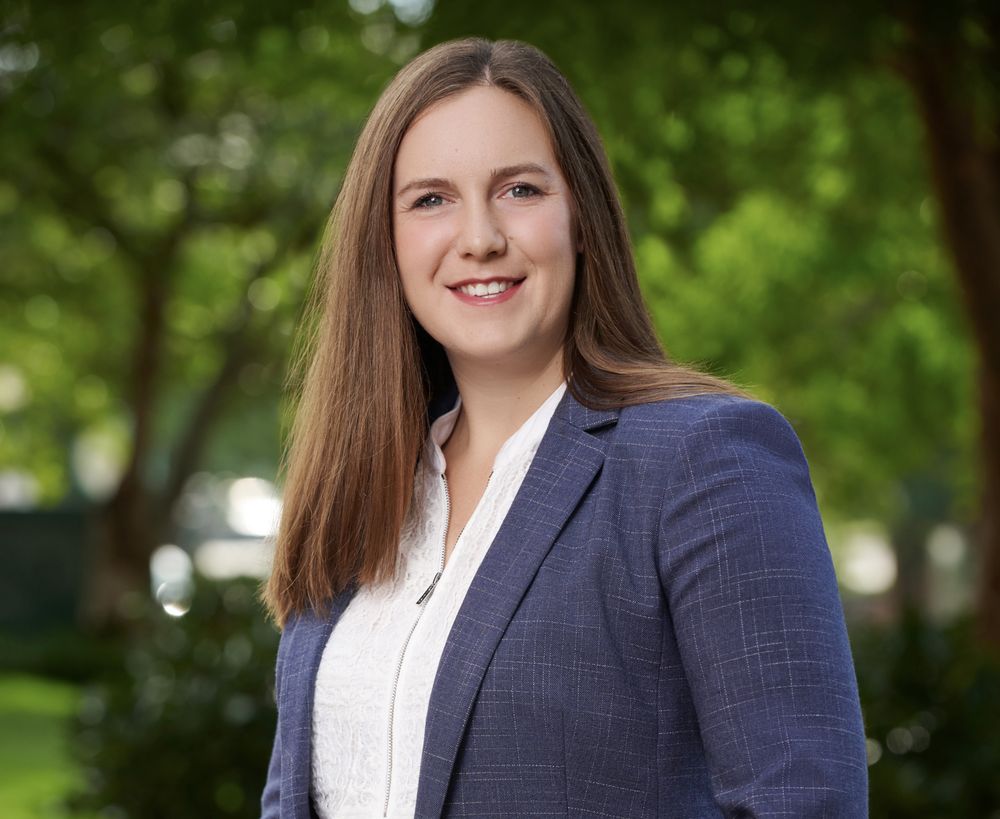 THE LAW OFFICE OF TAYLOR R. DAHL - Updated September 2025 - 11 Photos ...