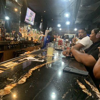 Stan's Restaurant & Bar - Heavy Pour!!! - Seafood Near Me - Washington, DC, District of Columbia