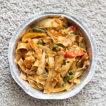 Thai Basil Restaurant - a bowl of noodles - Thai Near Me - Sevierville, Tennessee Thai Basil Restaurant - a bowl of noodles - Thai Near Me - Sevierville, Tennessee