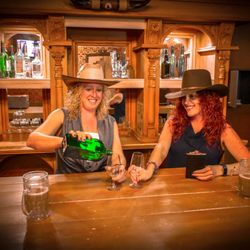 Great Escape Game Dayton - Western Saloon Escape Room!