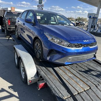 SUPREME TOWING - Tow - Towing Near Me