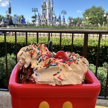 Plaza Ice Cream Parlor - Ice Cream & Frozen Yogurt Near Me - Lake Buena Vista, Florida Plaza Ice Cream Parlor - Ice Cream & Frozen Yogurt Near Me - Lake Buena Vista, Florida