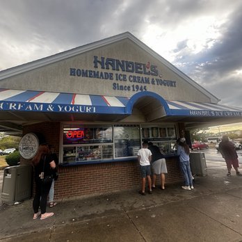 Handel's Ice Cream-Columbus - Handels Homemade Ice Cream - Ice Cream & Frozen Yogurt Near Me - Columbus, Ohio