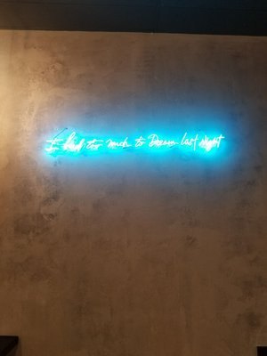 Standing Egg by null