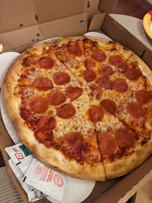 550 Pizzeria by null