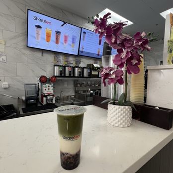 Sharetea - Strawberry Matcha Fresh Milk with Boba - Coffee & Tea Near Me - Las Vegas, Nevada