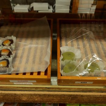 Fugetsu-Do - Candy Stores Near Me - Los Angeles, California