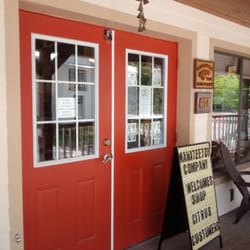 Manatee Toy Company - Entrance