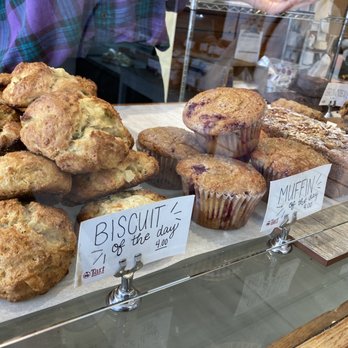 Tart Baking Co - Pastry case - Bakeries Near Me - Northampton, Massachusetts