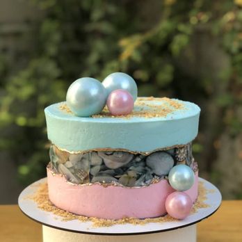 Cake Toronto By Hoda - Custom cake - Custom Cakes Near Me