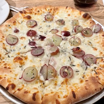 Pies & Pints - Sm. Grape & Gorgonzola Pie - Pizza Near Me - Charleston, West Virginia