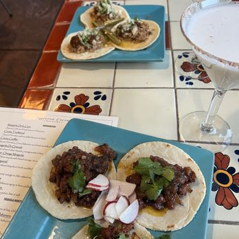 Nuestra Cocina - Tacos De Puerco - Mexican Near Me - Portland, Oregon