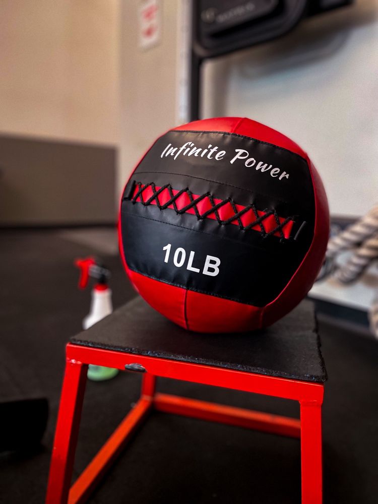 POWERHOUSE GYM Updated October 2024 46 Photos & 50 Reviews 3030 Northern Blvd, Long