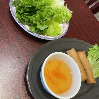 Mr Pho - Crispy egg roll w/ extra lettuce - Vietnamese Near Me - Merced, California Mr Pho - Crispy egg roll w/ extra lettuce - Vietnamese Near Me - Merced, California