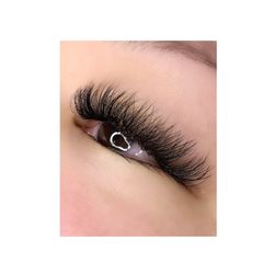 The Live Love Lash Studio - Volume eyelash extensions