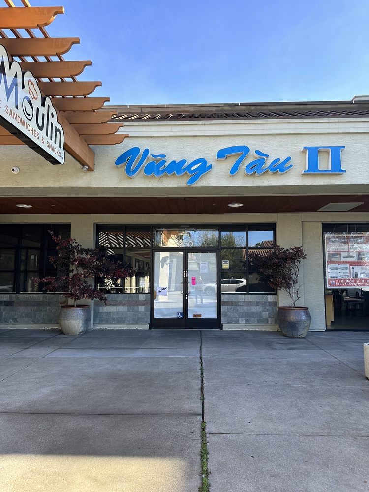Sunnyhills Shopping Center Logo