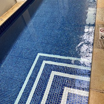 Waikiki Malia - Pool Smelly and weird Smelt like wet dog and chlorine lol - Hotels Near Me - Honolulu, Hawaii Waikiki Malia - Pool Smelly and weird Smelt like wet dog and chlorine lol - Hotels Near Me - Honolulu, Hawaii