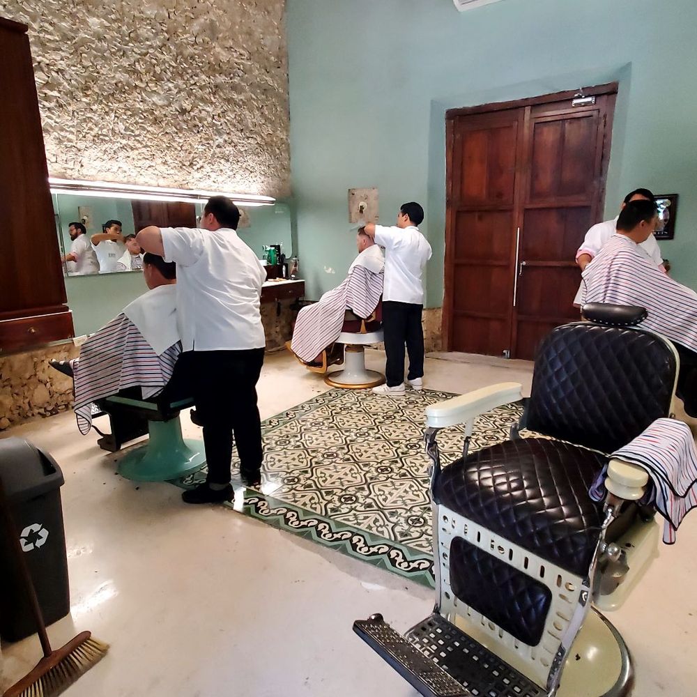 Pepe H. - Barbers Near Me - Mérida, YUC