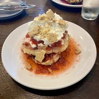 Jealous Fork - Strawberry Cheesecake Pancakes - Pancakes Near Me - Miami, Florida
