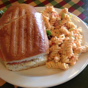 Dale's Pocono Bistro - Breakfast & Brunch Near Me - Bartonsville, Pennsylvania Dale's Pocono Bistro - Breakfast & Brunch Near Me - Bartonsville, Pennsylvania