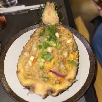 Le Chai - Pineapple fried rice - Thai Near Me - Brooklyn, New York