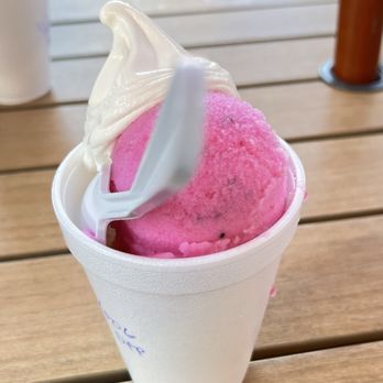 Annette's Italian Ice - Ice Cream & Frozen Yogurt Near Me - Chicago, Illinois Annette's Italian Ice - Ice Cream & Frozen Yogurt Near Me - Chicago, Illinois