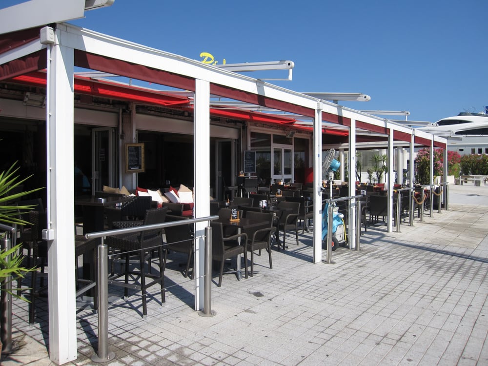 RIO’S BANANA CAFE Nouveau Port Camille Rayon, Golfe Juan (Le), Alpes