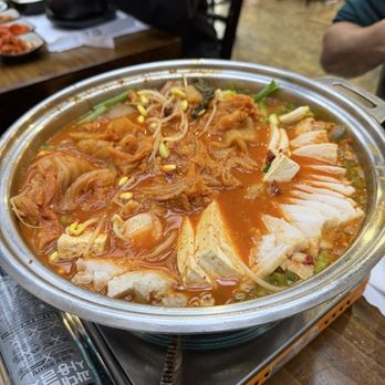 Jinsol Gukbap - 3rd St - 김치찜 Kimchi Stew w/ Pork Belly - Korean Near Me - Los Angeles, California Jinsol Gukbap - 3rd St - 김치찜 Kimchi Stew w/ Pork Belly - Korean Near Me - Los Angeles, California
