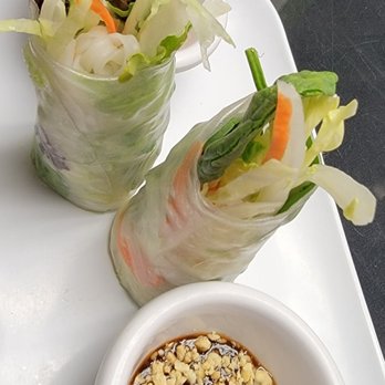 Singha Thai Cuisine - Spring roll filled with veggies and 2.types of sauce. - Thai Near Me - Moab, Utah