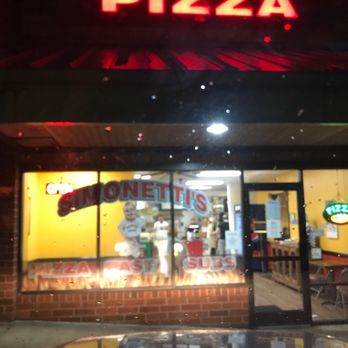 Simonetti's Italian - Store front. - Pizza Near Me - Belmont, North Carolina Simonetti's Italian - Store front. - Pizza Near Me - Belmont, North Carolina