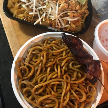 Asian Bistro Express - Plain Lo Mein, chicken on a stick, house special pat Thai - Asian Fusion Near Me - Lexington, Kentucky Asian Bistro Express - Plain Lo Mein, chicken on a stick, house special pat Thai - Asian Fusion Near Me - Lexington, Kentucky