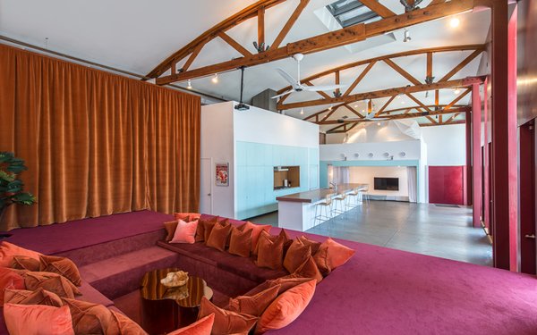 Kim Sing Theatre by null