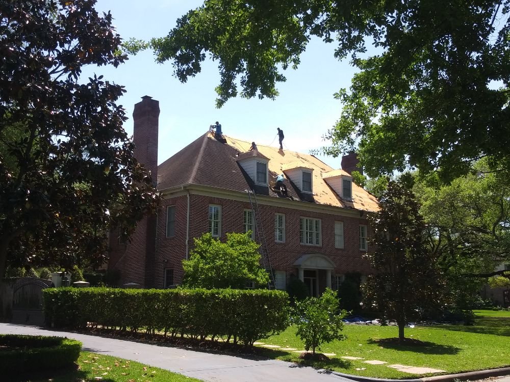 Slide of American Quality Roofing