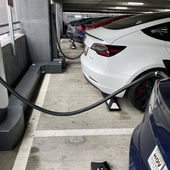 Tesla Supercharger - Full house. Several people who just used the spots for parking while others wait to charge. Rude. - EV Charging Stations Near Me - North Bethesda, Maryland Tesla Supercharger - Full house. Several people who just used the spots for parking while others wait to charge. Rude. - EV Charging Stations Near Me - North Bethesda, Maryland