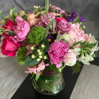 Nancy Sell's Flowers - Florists Near Me - Park Ridge, Illinois Nancy Sell's Flowers - Florists Near Me - Park Ridge, Illinois