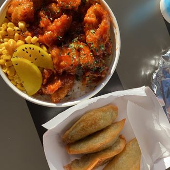 Ko Cups - Sweet and Spicy Chicken bowl with dumplings - Korean Near Me - Concord, California Ko Cups - Sweet and Spicy Chicken bowl with dumplings - Korean Near Me - Concord, California