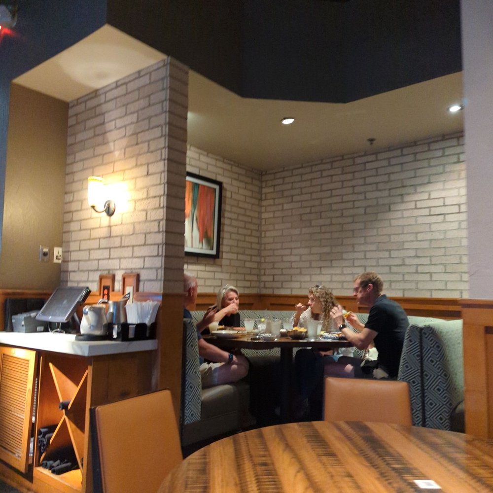 Cantina Laredo - I like the layout. Very inviting - Mexican Near Me - Frisco, Texas
