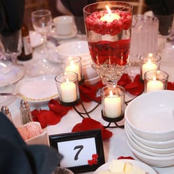 Diburro's Function Facility - Use your own creative passions to design your own signature centerpieces.