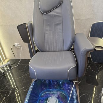 Mogn Nails - Massage chair - Nail Salons Near Me - La Mirada, California Mogn Nails - Massage chair - Nail Salons Near Me - La Mirada, California