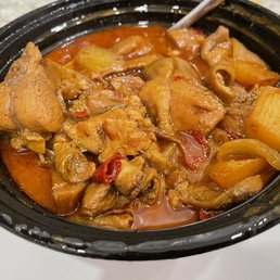 Monstrous Plate Chicken (Da pan ji) Monstrous Plate Chicken (Da pan ji)