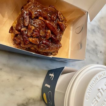 Flour Bakery + Café - It was just okay. 5/10 - Bakeries Near Me - Boston, Massachusetts