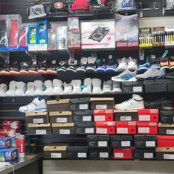 ATS Smoke shop - Hat , shoe , clothes and more - Tobacco Shops Near Me - Manteca, California