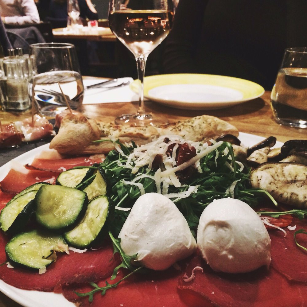 La Bottega Pizza - Rudy Charcuterie. Outstanding! - Italian Near Me - Lille, 59 La Bottega Pizza - Rudy Charcuterie. Outstanding! - Italian Near Me - Lille, 59